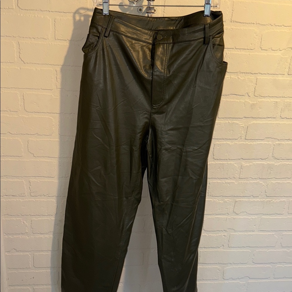 Scoop Olive greenFaux Leather pants  xxl soft